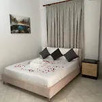 וילה Garden