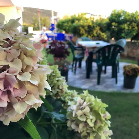Garden Villa *