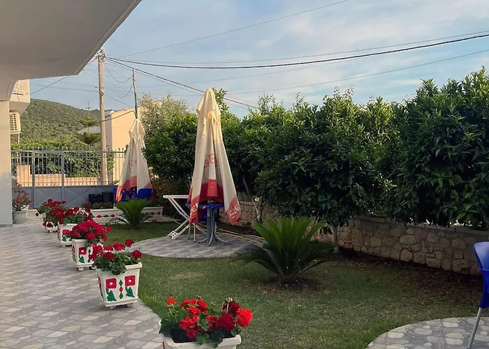 Villa Garden *