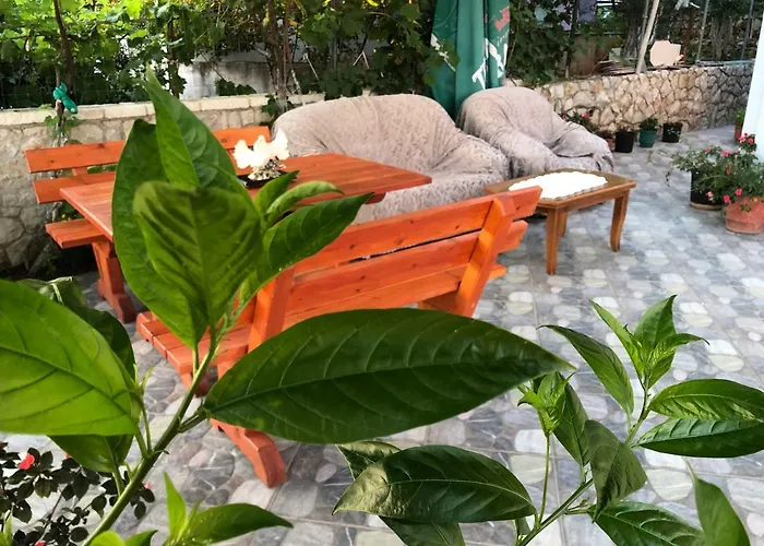 Garden Villa Ksamil